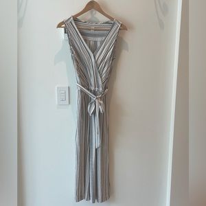 Striped Gap jumpsuit with belt and pockets